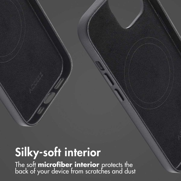 Accezz Leather Back Cover with MagSafe Apple iPhone 13 - Onyx Black