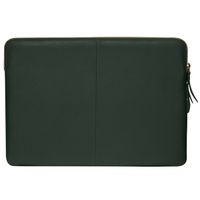 dbramante1928 Paris+ Sleeve - Laptop hoes 14 inch - Echt leer - MacBook Pro 14 inch - Evergreen