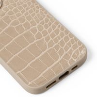 iDeal of Sweden Vegan Leather Backcover iPhone 15 Pro - Warm Beige Croco