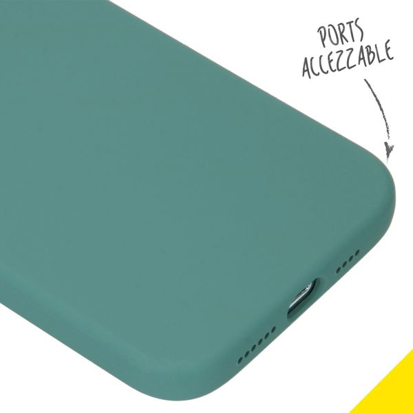 Accezz Liquid Silicone Backcover Apple iPhone 12 Pro Max - Donkergroen