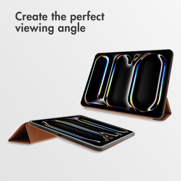 Accezz Leather Trifold Bookcase Apple iPad Pro 13 (2025) M5 / (2024) M4 - Cognac