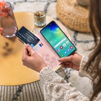 Klavertje Bloemen Bookcase Samsung Galaxy A01 - Rosé Goud