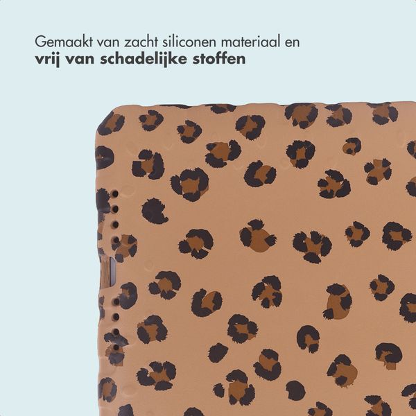 imoshion Kidsproof Design Backcover met handvat Apple iPad 9 (2021) 10.2 inch / iPad 8 (2020) 10.2 inch / iPad 7 (2019) 10.2 inch - Panterprint