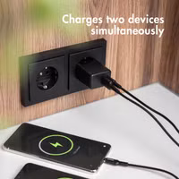 imoshion Oplader met USB-C naar USB-C kabel - Gevlochten textiel - 20 Watt - 2 meter - Zwart