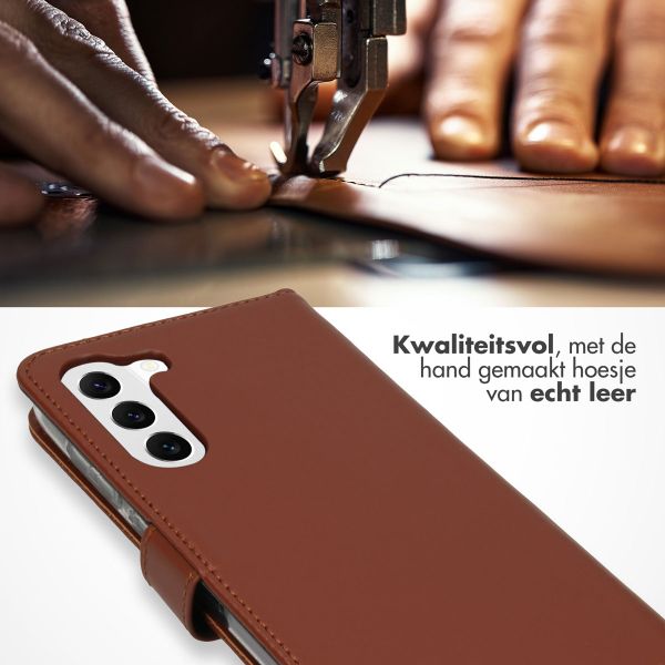 Selencia Echt Leren Bookcase Samsung Galaxy S23 Plus - Lichtbruin