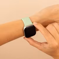 imoshion Siliconen⁺ bandje Apple Watch Series 1 t/m 9 / SE (38/40/41 mm) | Series 10 / 11 (42 mm) - Maat S/M - Pistachio