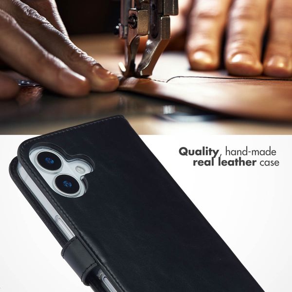 Selencia Genuine Leather Book Case Apple iPhone 17 - Black