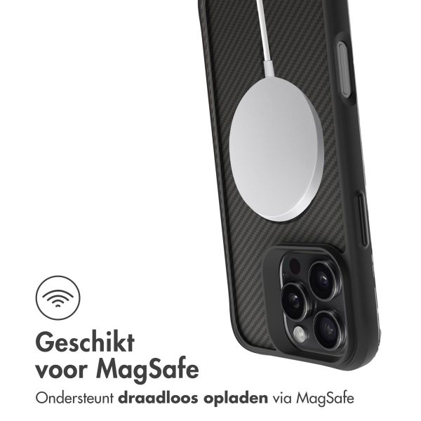 imoshion Rugged Hybrid Carbon Case met MagSafe iPhone 16 Pro - Zwart