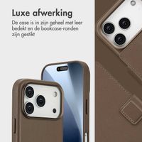 Accezz Leather Bookcase 2-in-1 met MagSafe Apple iPhone 17 Pro - Coffee Brown