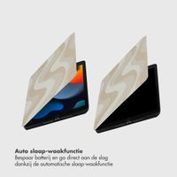 Selencia Vivid tablethoes Apple iPad 9 (2021) 10.2 inch / iPad 8 (2020) 10.2 inch / iPad 7 (2019) 10.2 inch - Desert Waves Beige