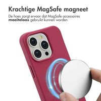imoshion Color Backcover met afneembaar koord MagSafe Apple iPhone 15 Pro - Raspberry