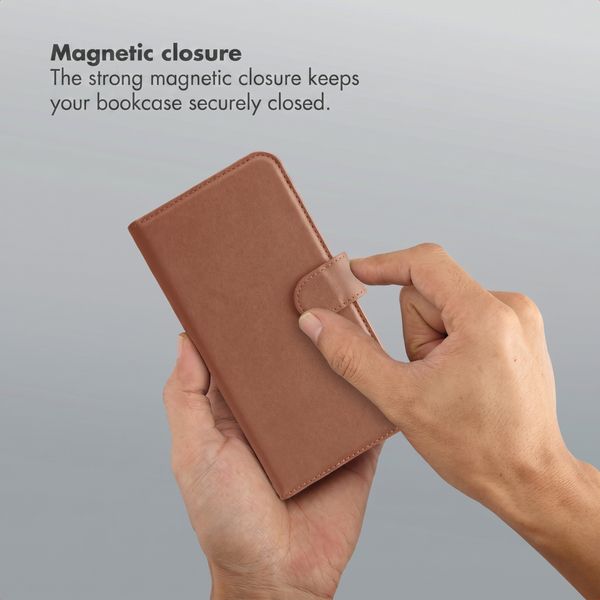 Selencia Olyn Detachable Bookcase with MagSafe Samsung Galaxy A37 (5G) - Brown